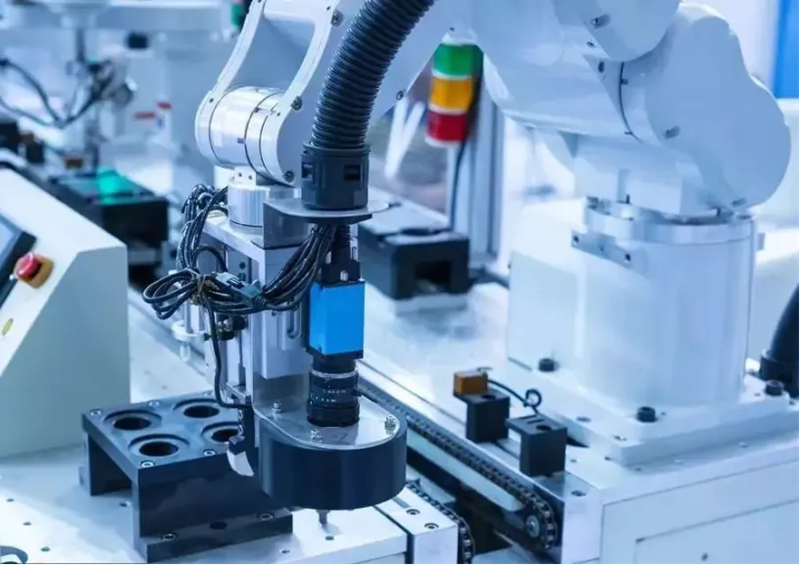 威科達耐低溫伺服電機：極端低溫場(chǎng)景的動(dòng)力穩定性解決方案