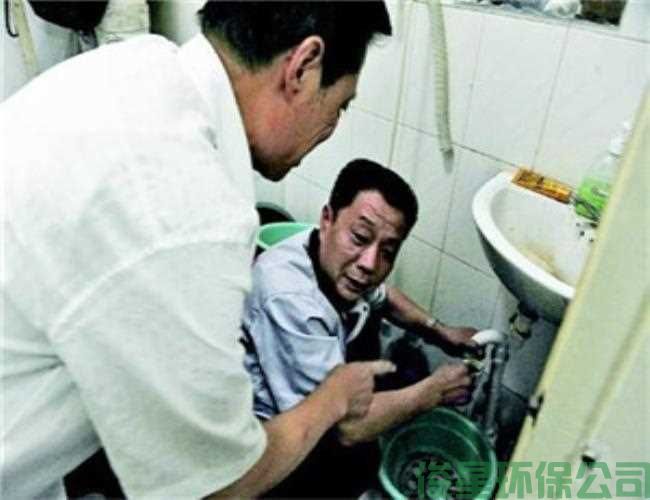 八通輕軌沿線(xiàn)管道疏通衛生間馬桶堵住了怎么疏通