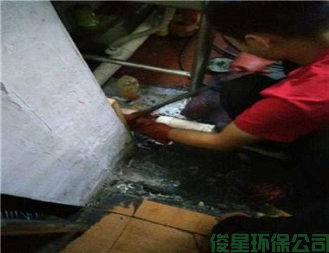 八里橋管道疏通管道疏通劑對軟管有壞作用嗎